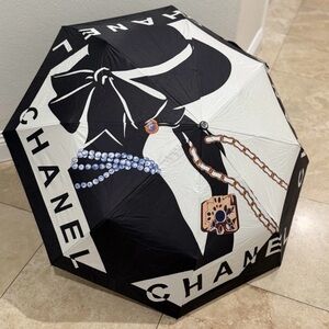*NEW* CHANEL, Large Auto Open Umbrella w/ Sleeve, VIP Gift